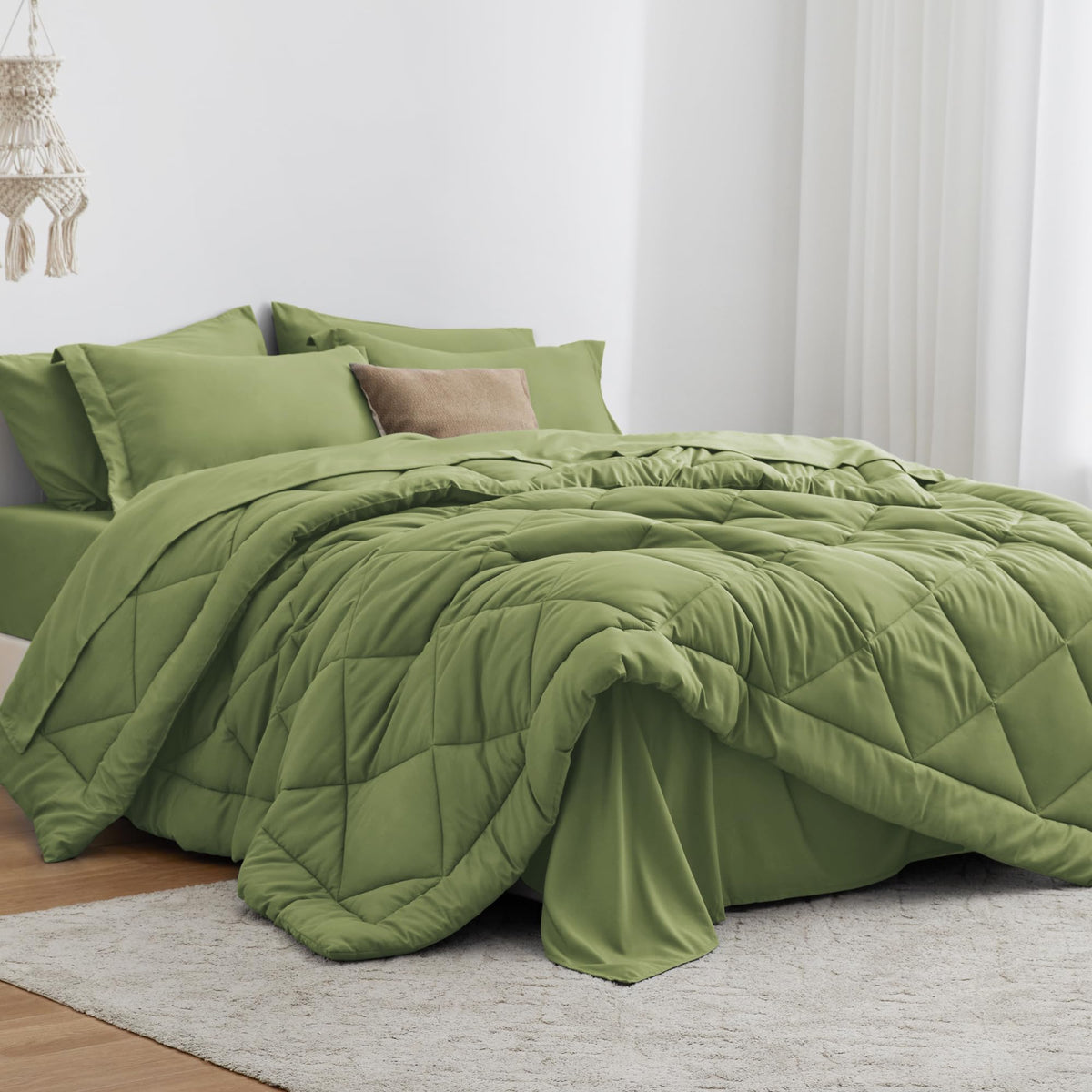 Love's cabin Queen Comforter Set, 7 Pieces Bed in a Bag, Black
