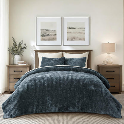 EverGrace Stripe Channel Luxury Velvet Quilt Set King Size, Beige Taupe