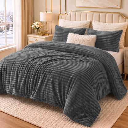 CozyLux Fleece Queen Comforter Set, 3 Piece Winter Warm Black Bedding