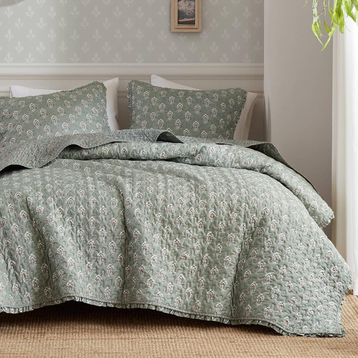 Madison Park Vintage Floral Quilt Set, 3PC King/Cal King Reversible Bed Set