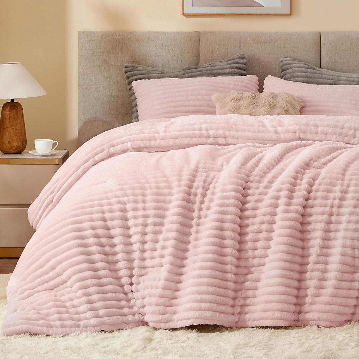 BEDELITE Fleece Full Comforter Set, Fluffy Bed Set, Cream White