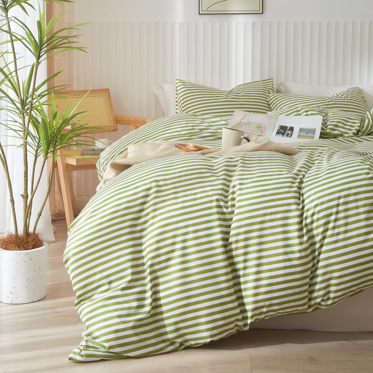 LifeTB Queen Comforter Set Fluffy Plaid Checkered Pattern Modern Style Geometric Comforter with 2 Pillow Shams Grid Plaid Bedding Comforter for Boys Men All Season Queen Size Bed Comforter Set