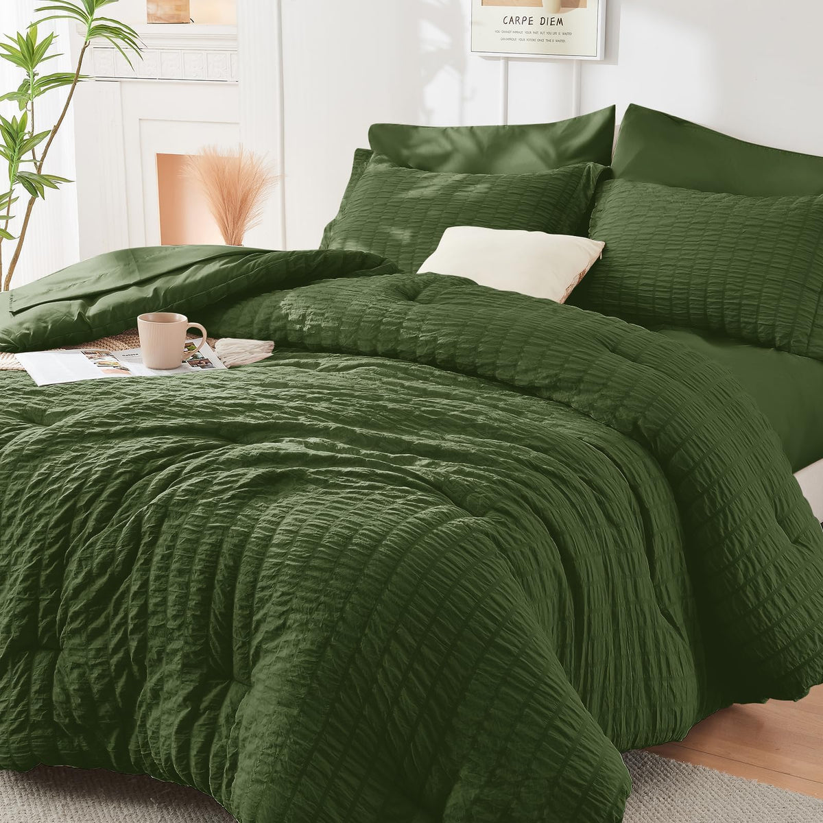 Queen Comforter Set - 7PCS Bed in a Bag, Seersucker Bedding Set, Beige
