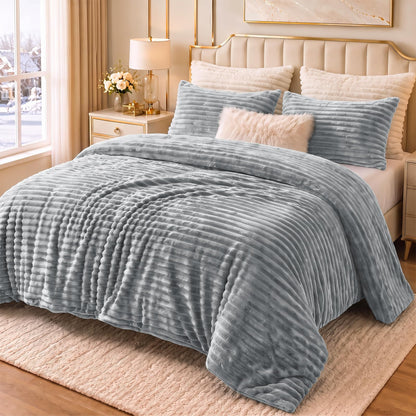 CozyLux Fleece Queen Comforter Set, 3 Piece Winter Warm Black Bedding