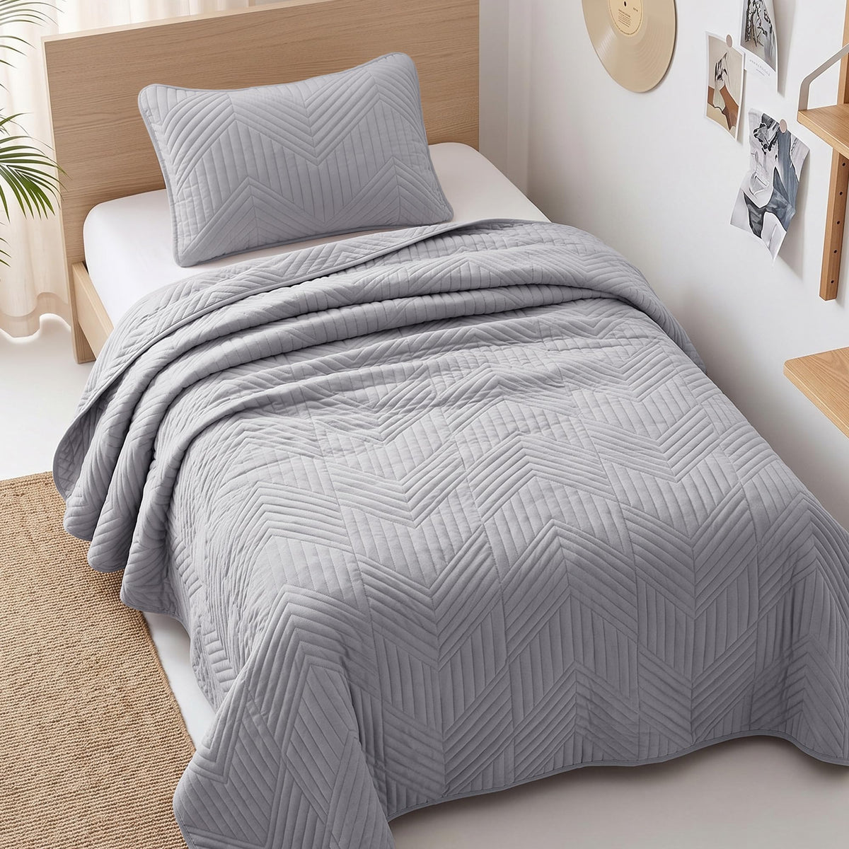 Exclusivo Mezcla Ultrasonic Full Queen Quilt Bedding Set, Beige Cream