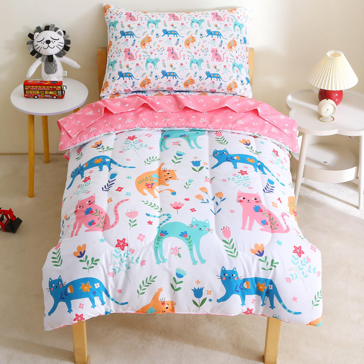 Mooreeke Toddler Bedding Sets for Girls,4 Pieces Blue Ocean Animals Printed