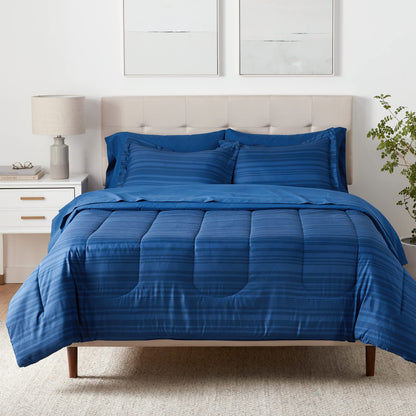 Amazon Basics 5-Piece Lightweight Microfiber Comforter Set with Sheets, Bed-in-a-Bag, Navy with Grey Plaid Bedding, Twin/Twin XL