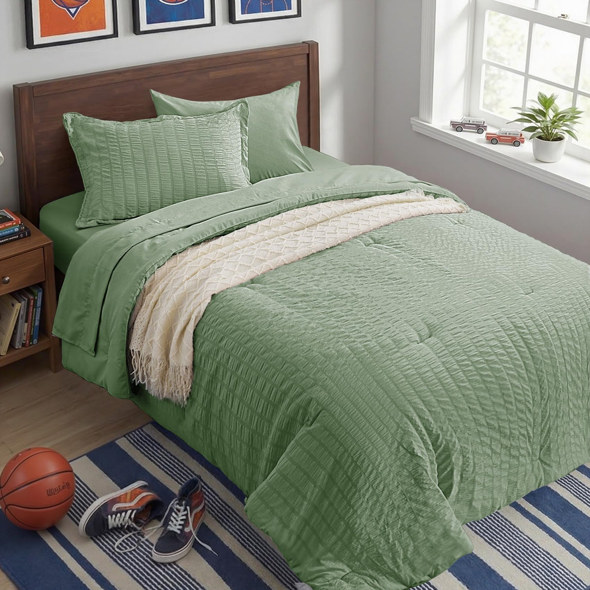 Zzlpp Queen Comforter Set 7 Piece, Green Bed in a Bag Queen Bedding Sets