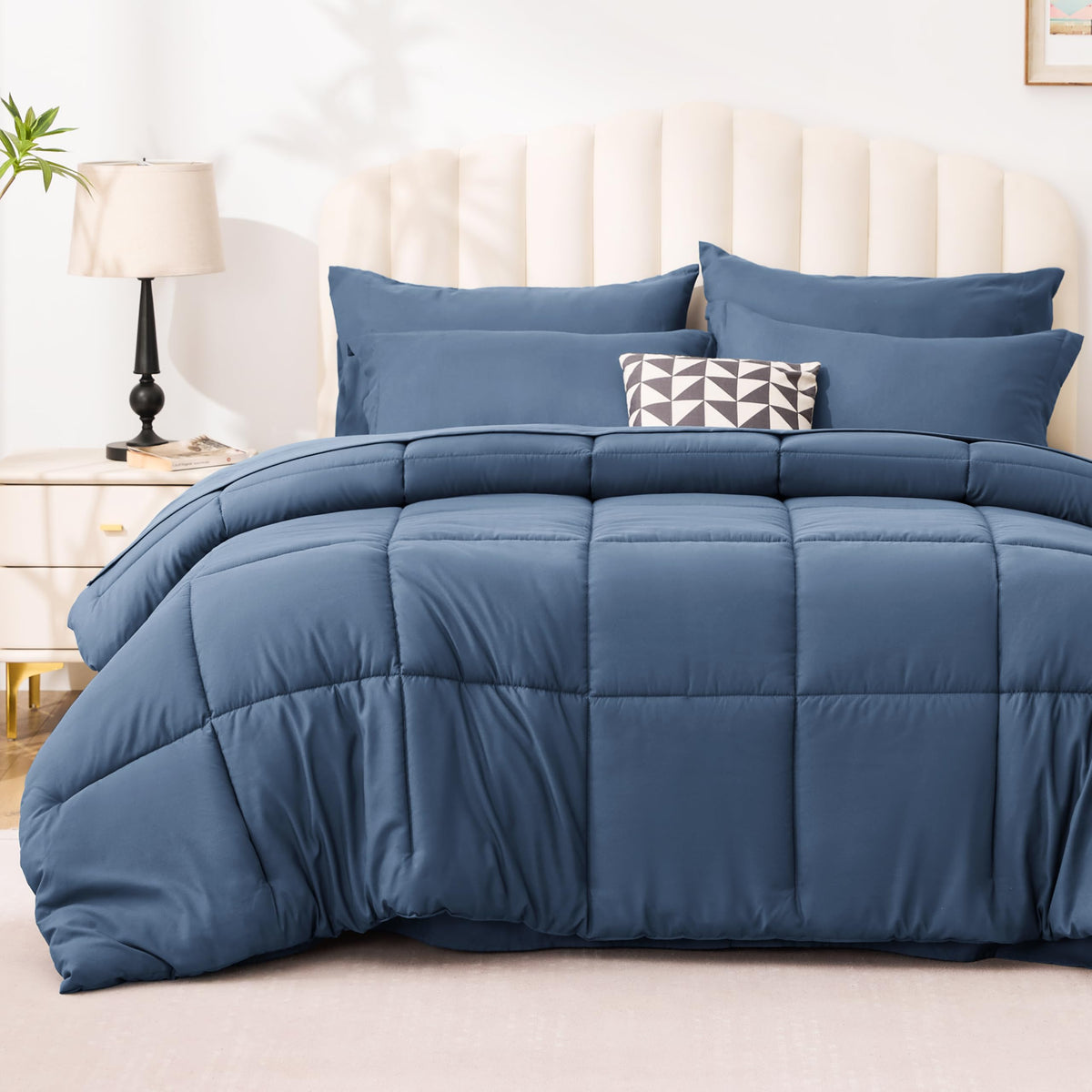 Love's cabin Queen Comforter Set, 7 Pieces Bed in a Bag, Black