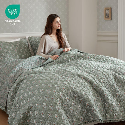 Madison Park Vintage Floral Quilt Set, 3PC King/Cal King Reversible Bed Set