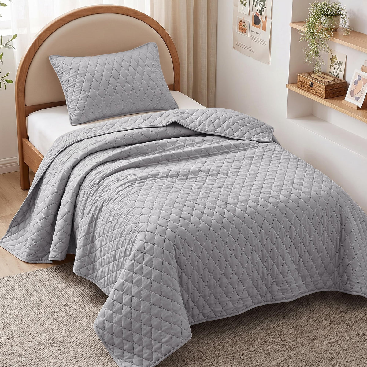 Exclusivo Mezcla Reversible Full Queen Quilt Bedding Set, Grey