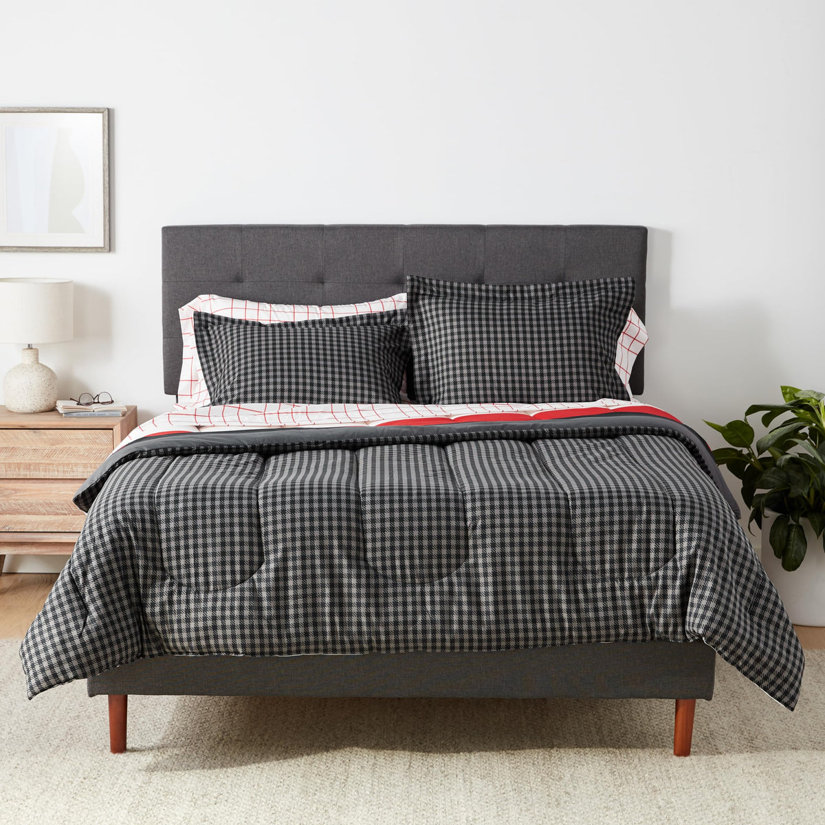 Amazon Basics 5-Piece Lightweight Microfiber Comforter Set with Sheets, Bed-in-a-Bag, Gray Calvin Striped Bedding, Twin/Twin XL