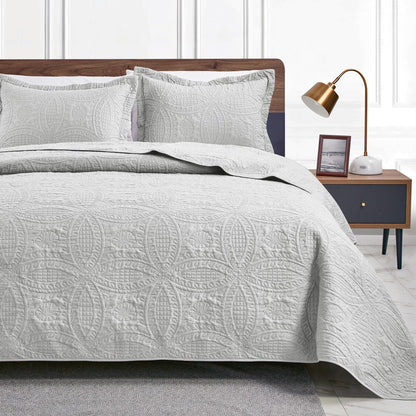 Love's cabin Quilts for Queen Bed Blue Bedspreads - Soft Bed Summer Lightweight Bedspread Comforter - Modern Style Coin Pattern Coverlet for All Season - 3 Pieces (1 Quilt, 2 Pillow Shams)