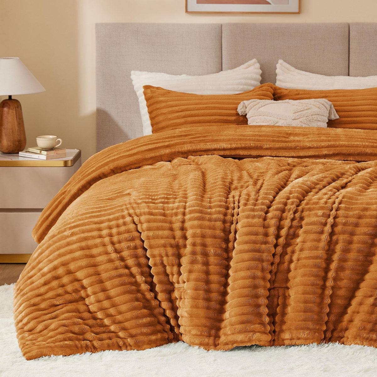 BEDELITE Fleece Queen Comforter Set, Fluffy Bed Set, Pink