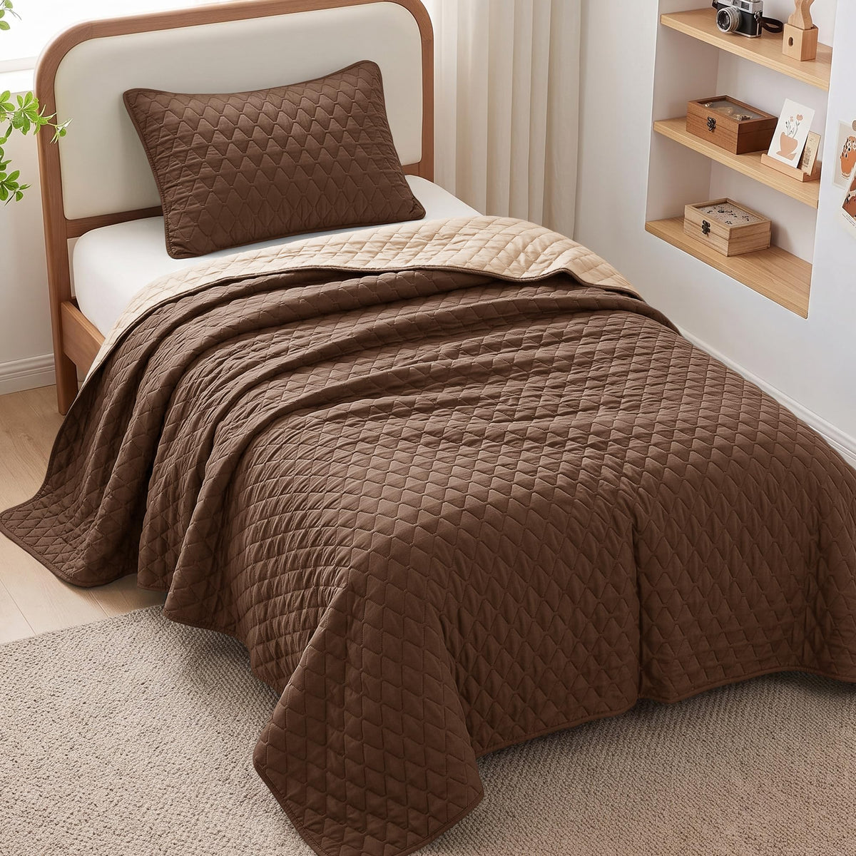 Exclusivo Mezcla Reversible Full Queen Quilt Bedding Set, Grey