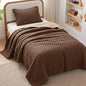 Exclusivo Mezcla Reversible Full Queen Quilt Bedding Set, Grey