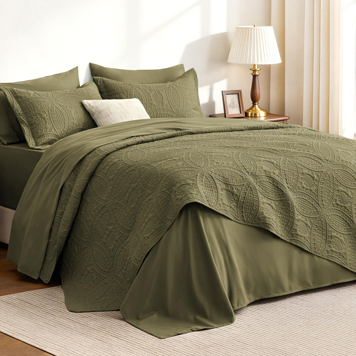 Love's cabin Quilts for Queen Bed Blue Bedspreads - Soft Bed Summer Lightweight Bedspread Comforter - Modern Style Coin Pattern Coverlet for All Season - 3 Pieces (1 Quilt, 2 Pillow Shams)