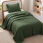 Exclusivo Mezcla Reversible Full Queen Quilt Bedding Set, Grey