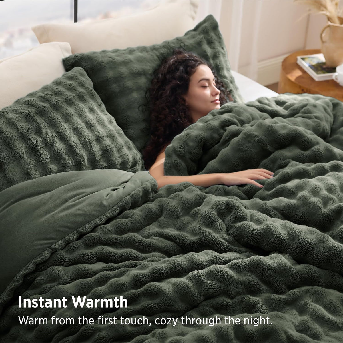 Bedsure 3D Cloud Bubble Comforter Fluffy Comforter Queen Dark Green 3 Pcs