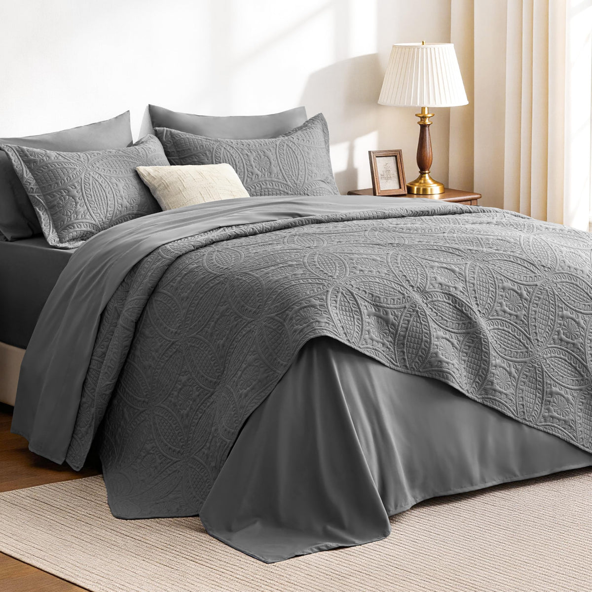 Love's cabin Quilts for Queen Bed Blue Bedspreads - Soft Bed Summer Lightweight Bedspread Comforter - Modern Style Coin Pattern Coverlet for All Season - 3 Pieces (1 Quilt, 2 Pillow Shams)