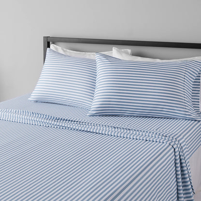 Amazon Basics Lightweight Super Soft Easy Care Breathable Microfiber 4 Piece Bed Sheets Set with 14-Inch Deep Pockets, Full, Navy Blue, Solid