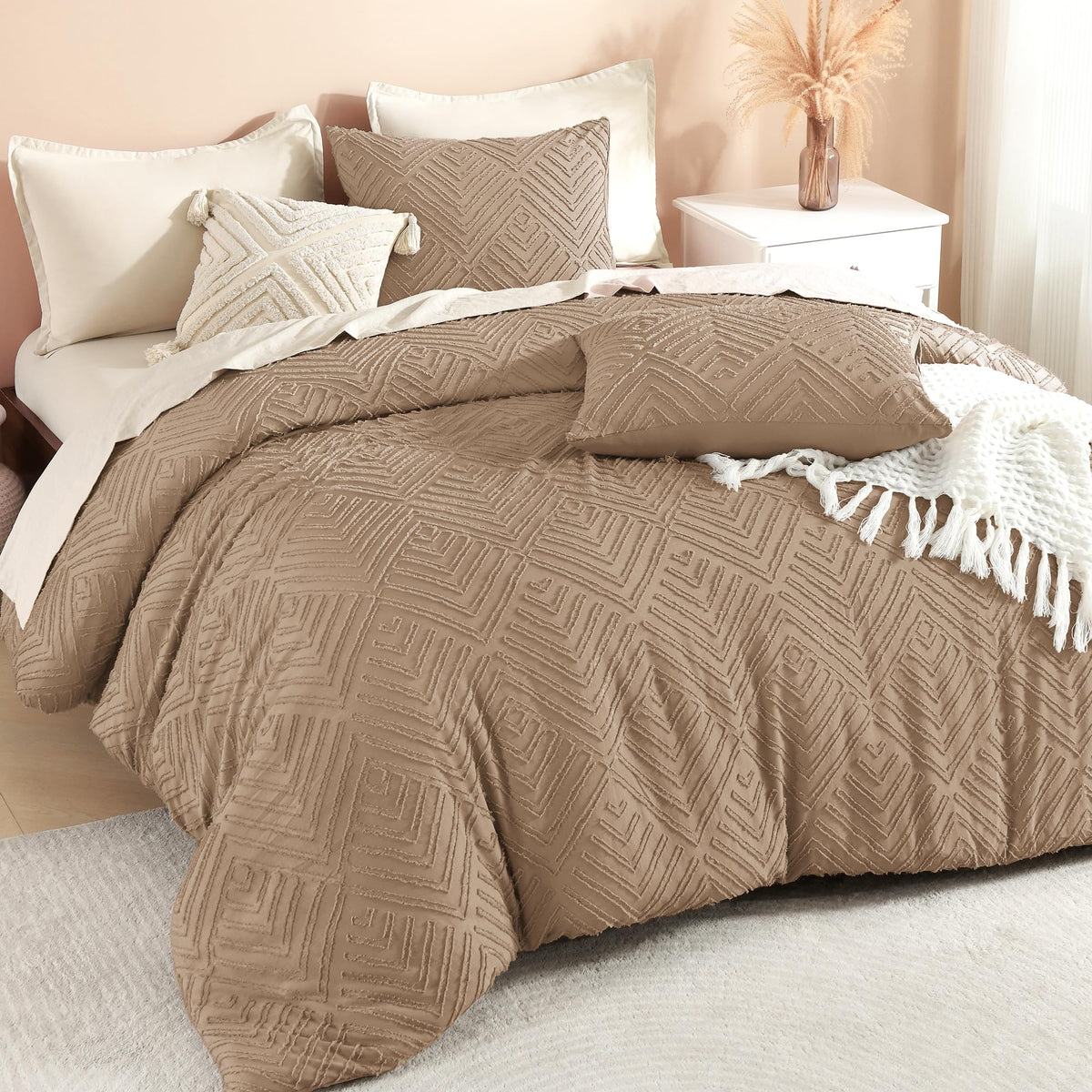 Litanika King Size Comforter Set, 3 Pieces Beige Tufted Boho Bedding Set