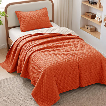 Exclusivo Mezcla Reversible Full Queen Quilt Bedding Set, Grey