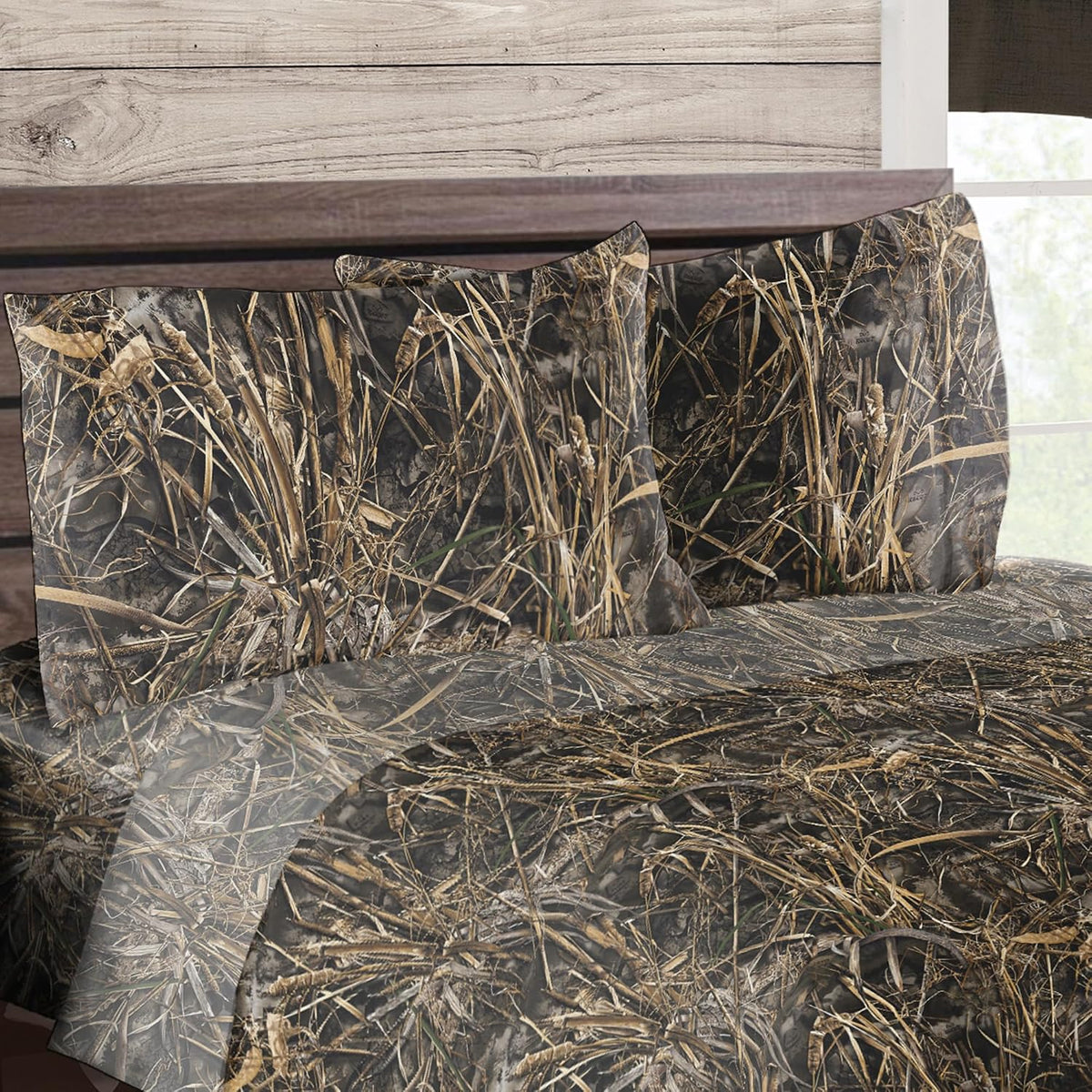 Northwest Realtree 5-Piece Queen Size Bed in a Bag Set, 1 Comforter, 1 Fitted Sheet, 1 Flat Sheet, 2 Pillowcases, All Seasons Bedding, MAX-7 Camo
